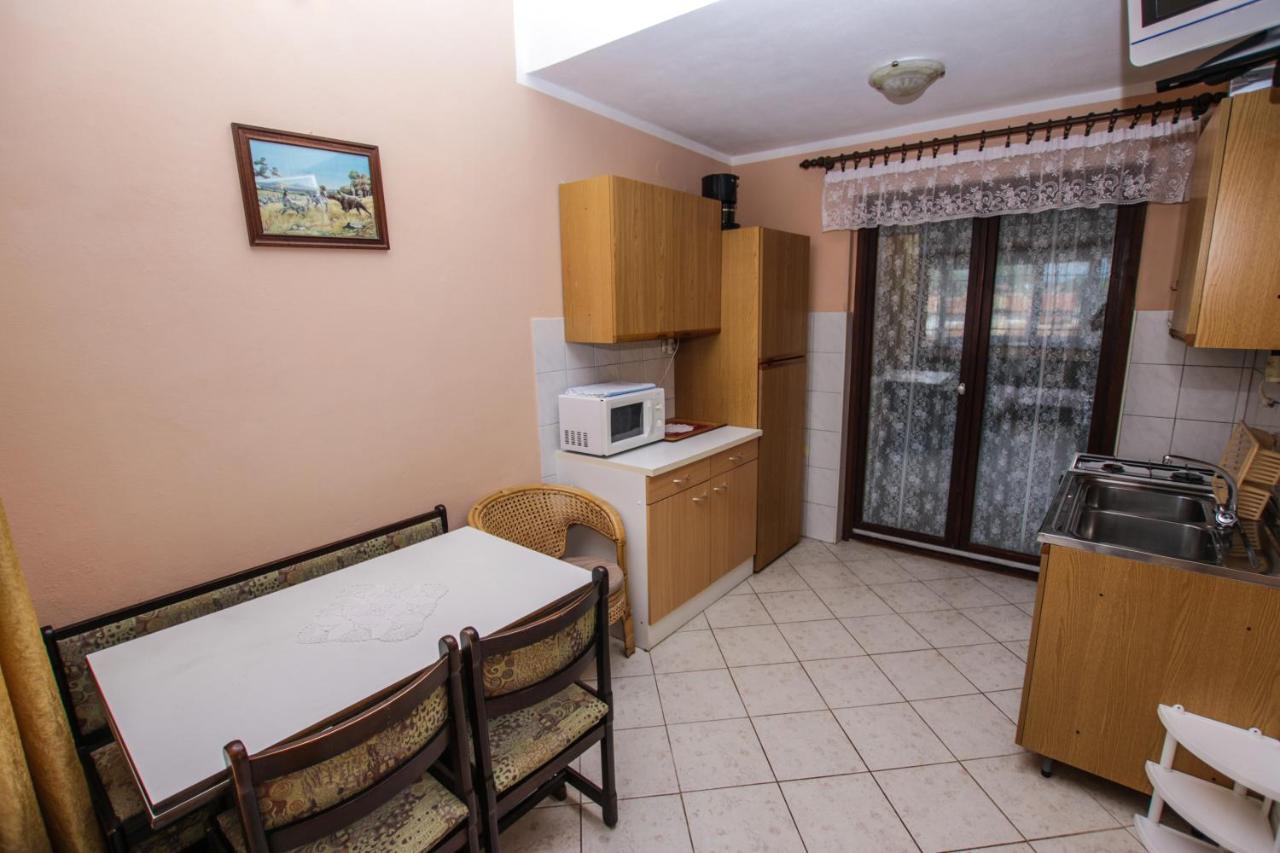 Apartments Dario Πόρετς Εξωτερικό φωτογραφία