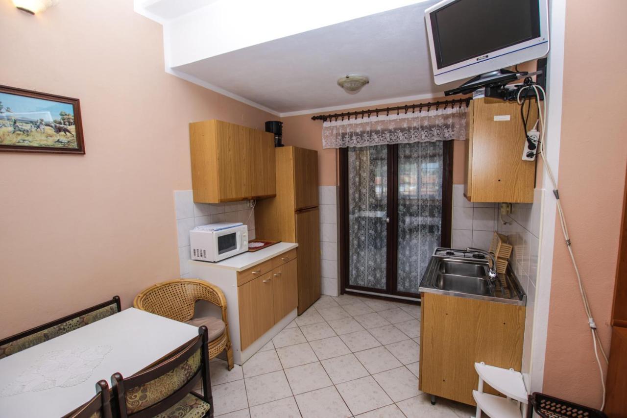 Apartments Dario Πόρετς Εξωτερικό φωτογραφία