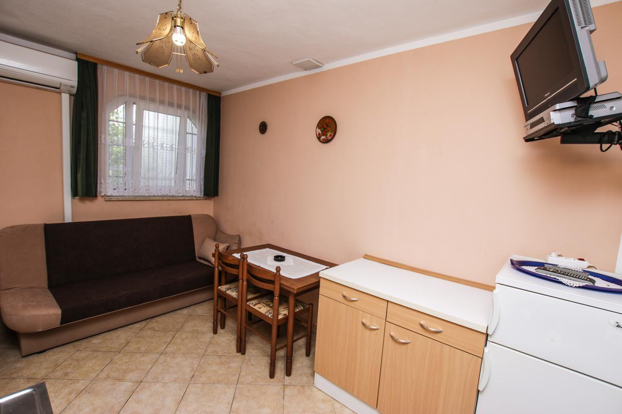 Apartments Dario Πόρετς Εξωτερικό φωτογραφία