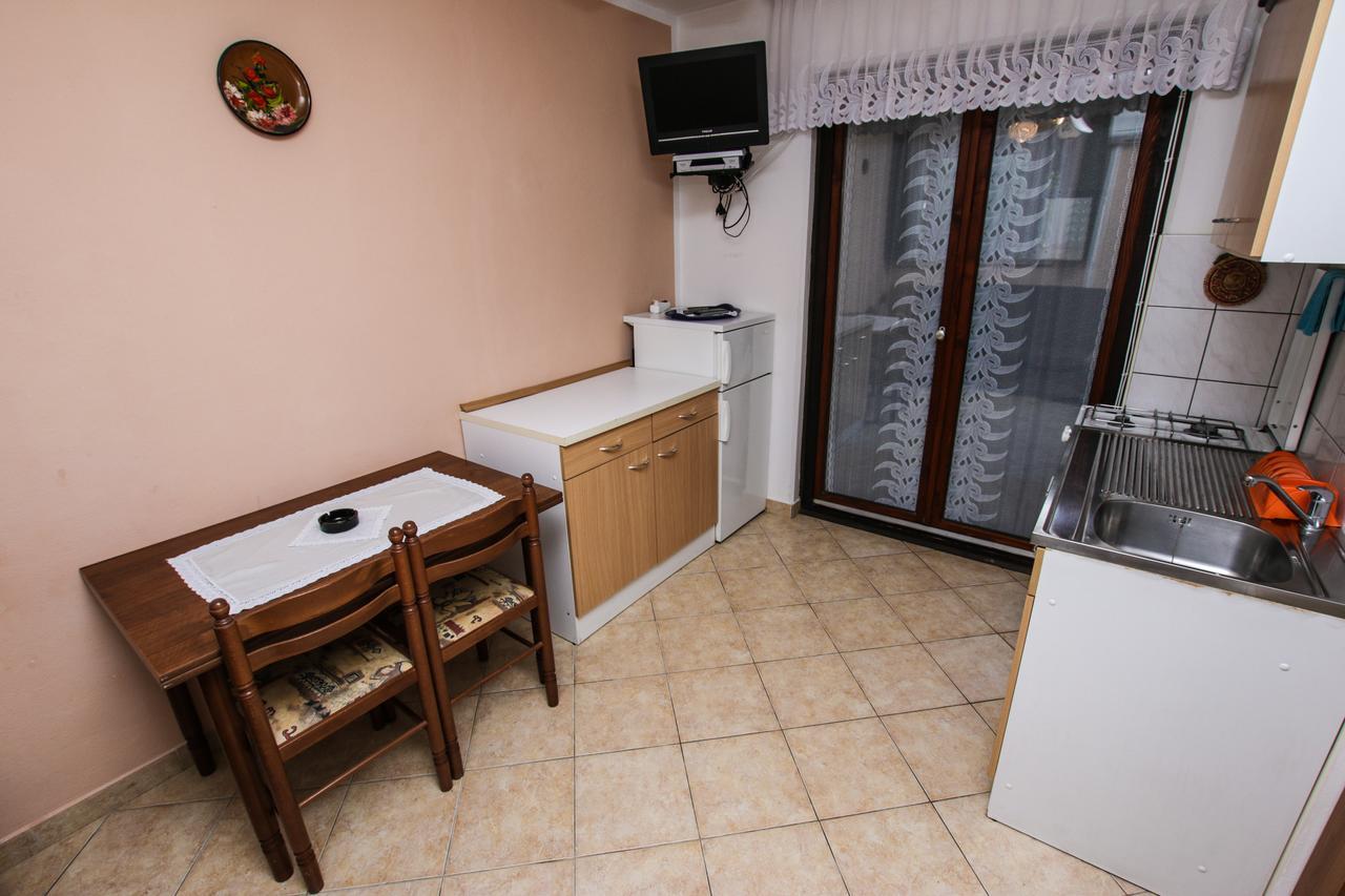Apartments Dario Πόρετς Εξωτερικό φωτογραφία